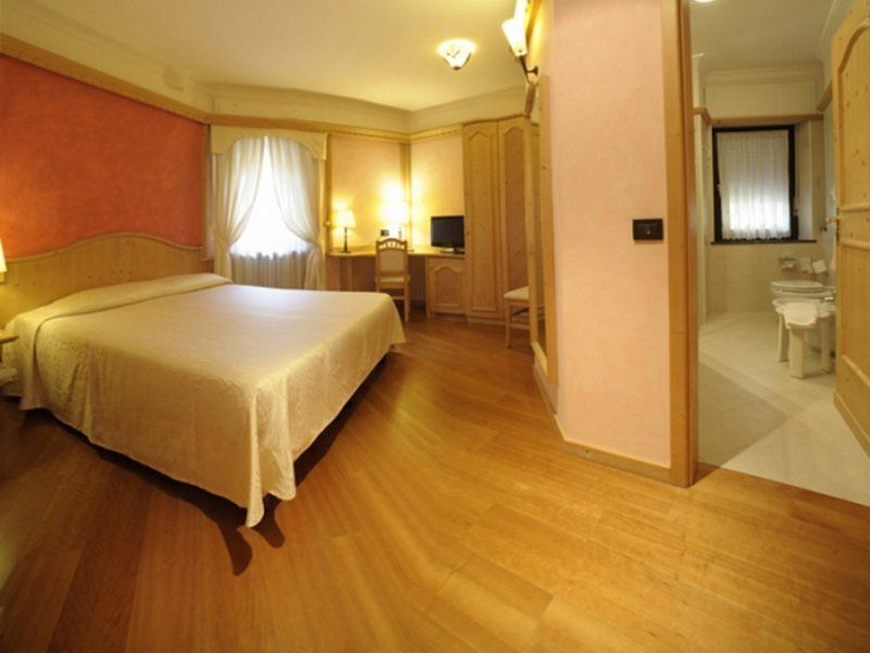Active Hotel Ancora Predazzo Esterno foto