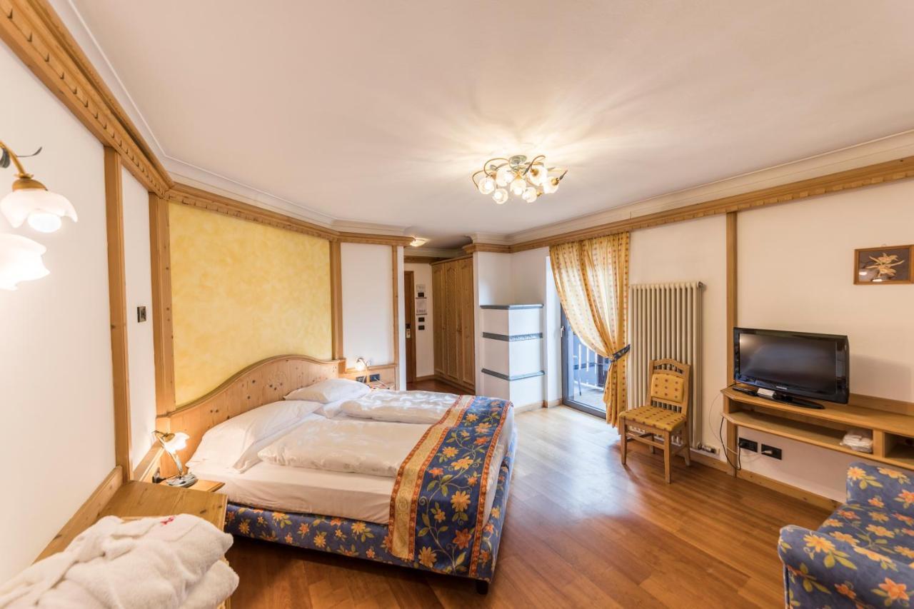 Active Hotel Ancora Predazzo Esterno foto