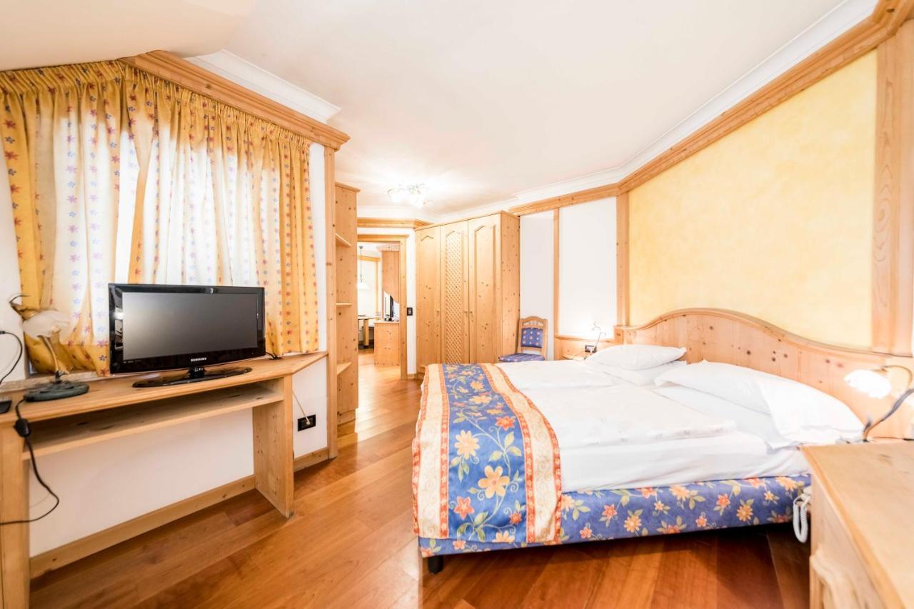 Active Hotel Ancora Predazzo Esterno foto